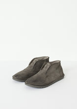 Load image into Gallery viewer, Laceless Sneaker